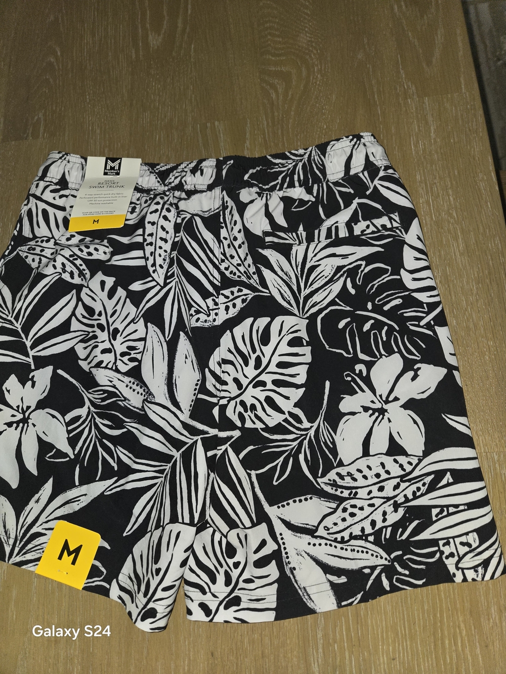 Member's Mark Men's Resort  Swim Trunks Black & White Size M New